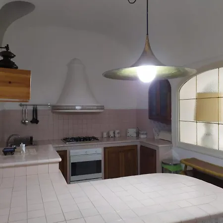 Casa Arturo Nyaraló *